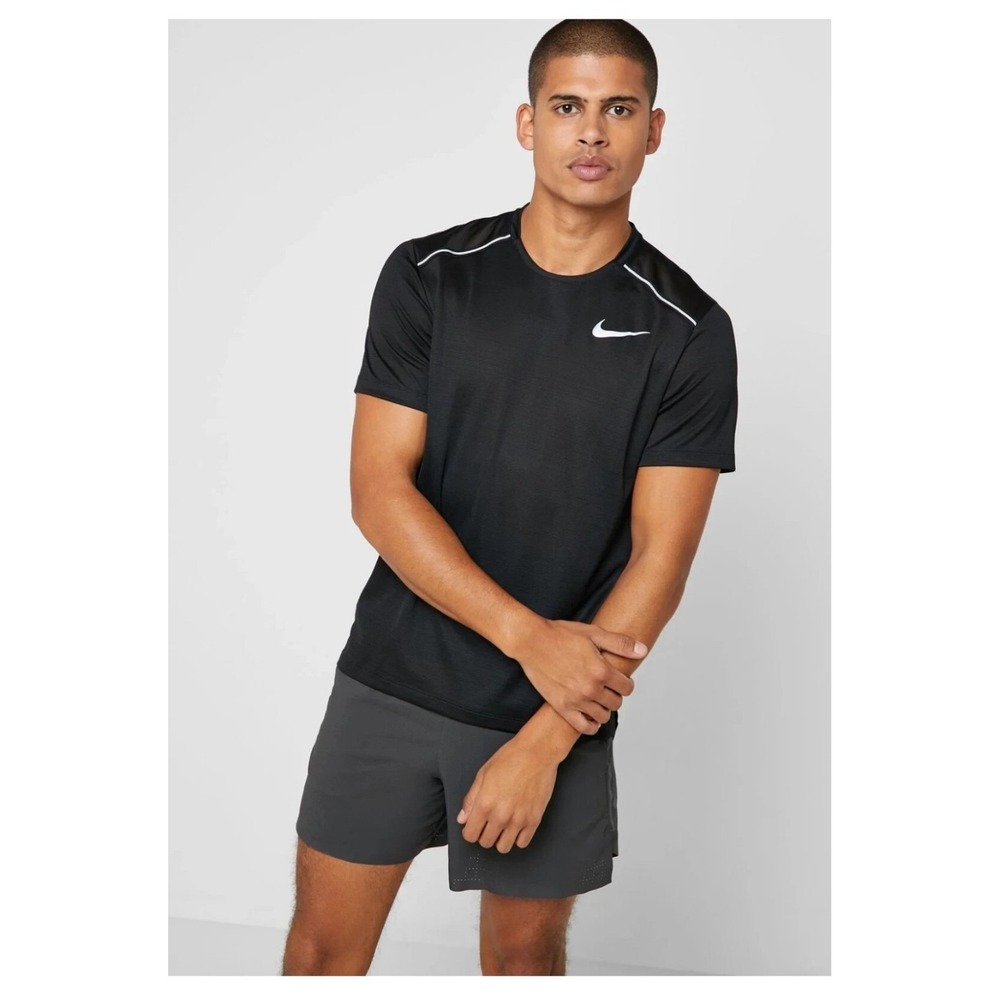 Nike Dri-FIT Mens Large Short Sleeve Black Running Training Gym Logo TShirt Top - Picture 2 of 16